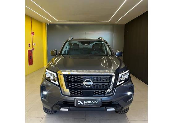 NISSAN FRONTIER 2.3 16V TURBO DIESEL PLATINUM CD 4X4 AUTOMÁTICO NISSAN FRONTIER 2.3 16V TURBO DIESEL PLATINUM CD 4X4 AUTOMÁTICO